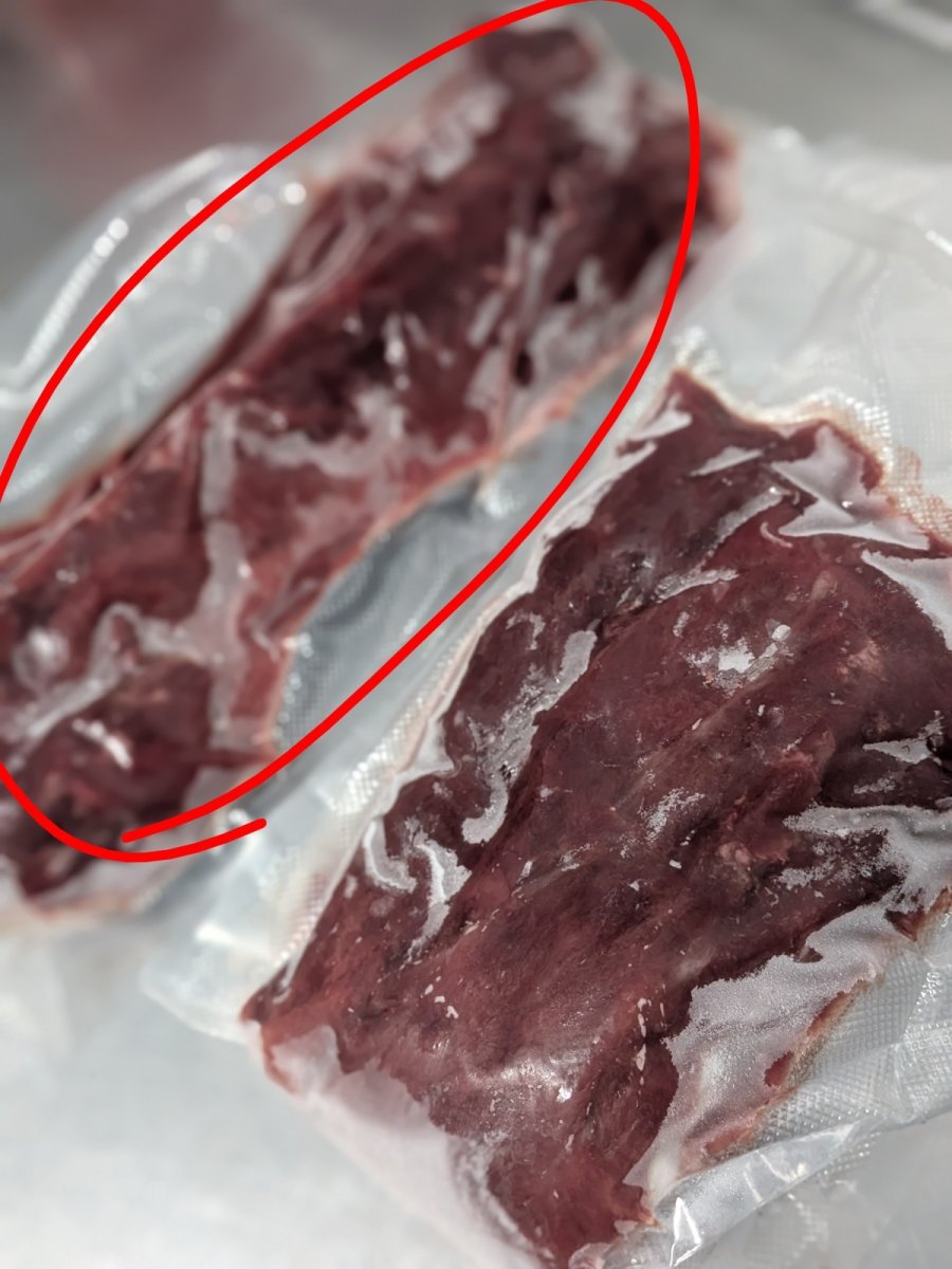画像1: ヒグマ肉(背ロース740g) (1)