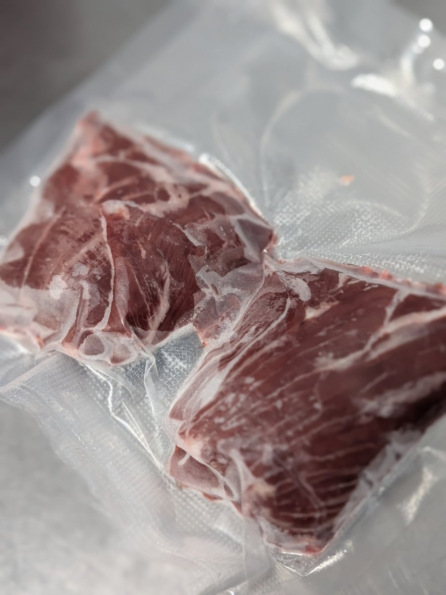 画像1: ヒグマ肉(サガリ220g) (1)